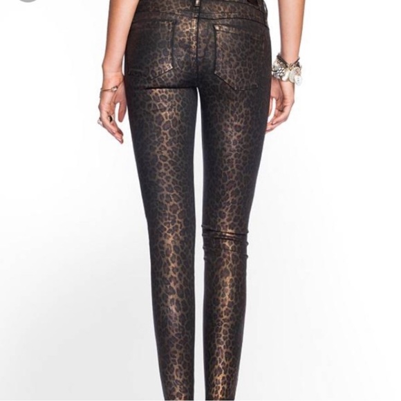 Guess Jeans. Coated denim. - Picture 1 of 7